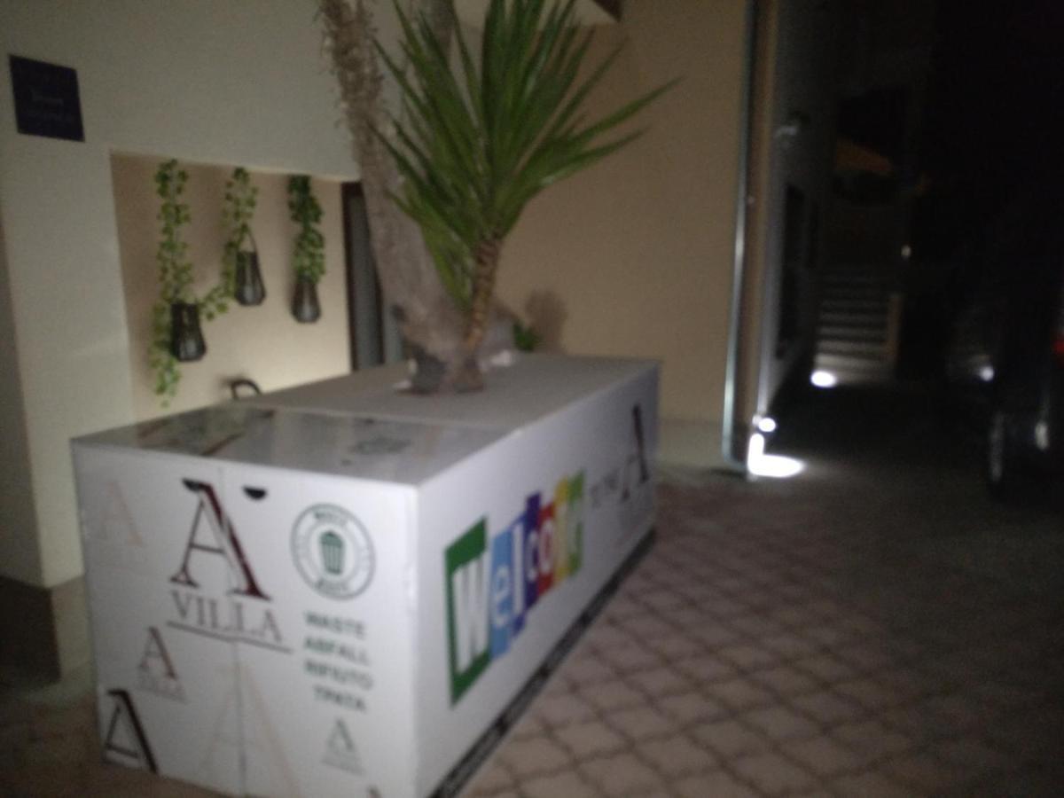 Apartments Villa A - Heating Pool Trogir Buitenkant foto