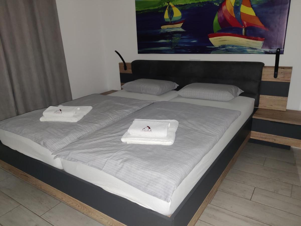 Apartments Villa A - Heating Pool Trogir Buitenkant foto